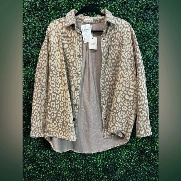 ANDTHEWHY leopard shacket - small NEW - Picture 2 of 8